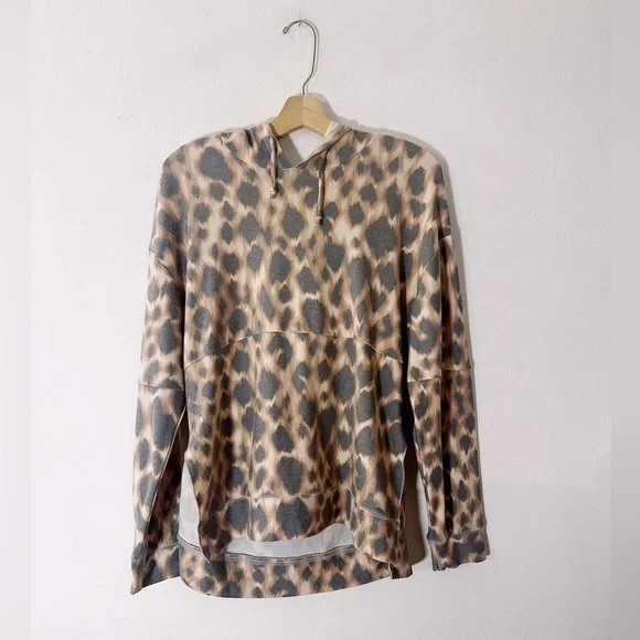 Free People Chaser Leopard Animal Print Hoodie Sweatshirt Cozy Long Sleeve - Picture 6 of 6